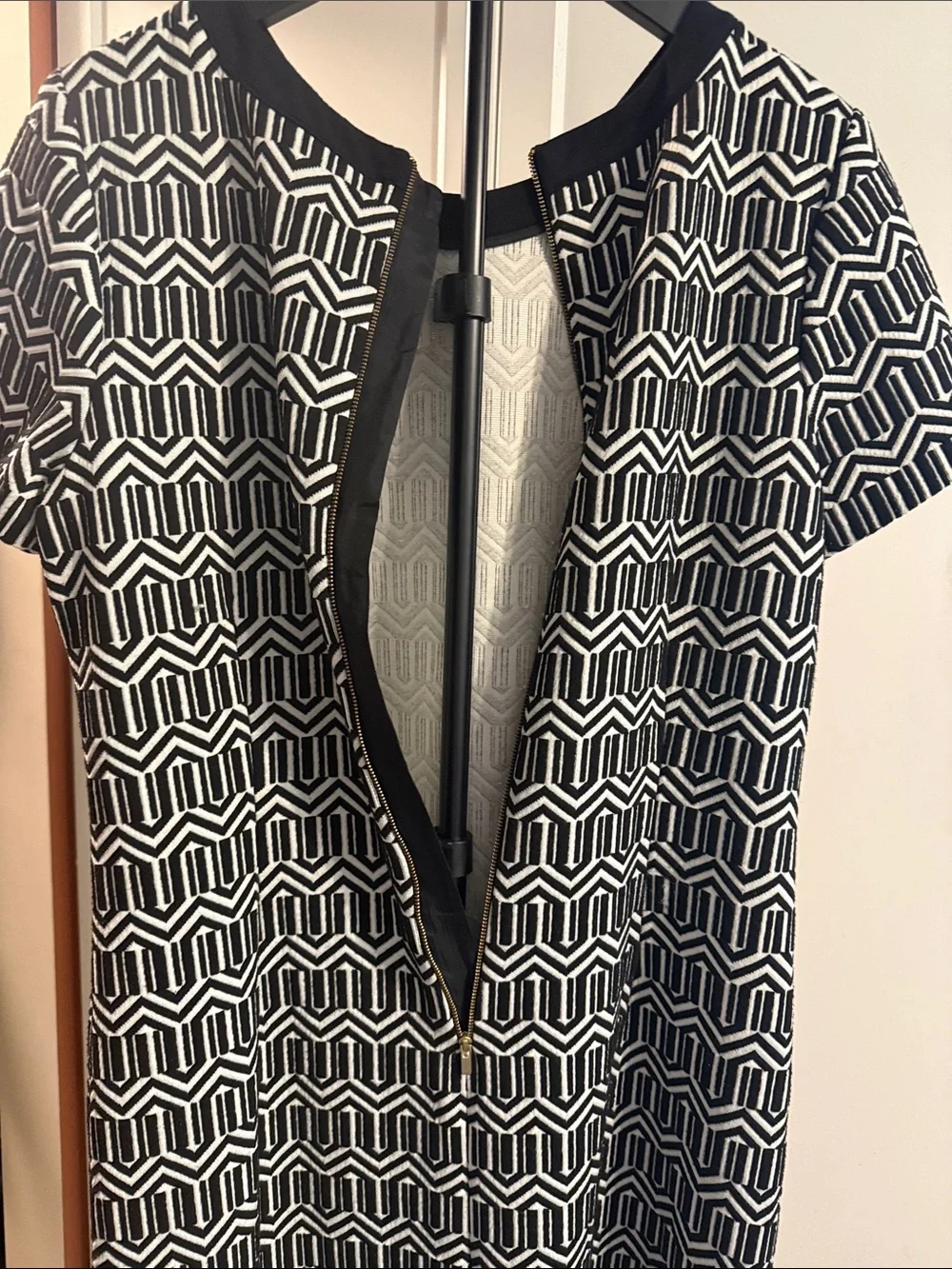 Banana Republic Black White Geometric Shift Dress Size 14